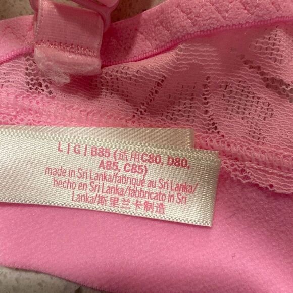 Victoria’s Secret bralette size large ￼ - Picture 6 of 7